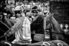 Fantini e Cavalli al Palio di Asti - fotografia di Vittorio Ubertone