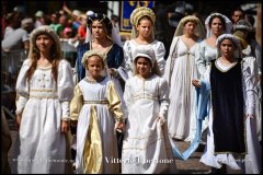 PALIO DI ASTI anno 2024 - 1 settembre 2024 il corteo storico - fotografia di Vittorio Ubertone https://www.400asa.photo -  https://www.saporidelpiemonte.net