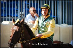 PALIO DI ASTI anno 2024 - 30 agosto 2024 piazza Alfieri Prove cavalli - fotografia di Vittorio Ubertone  https://www.400asa.photo - https:/www.www.saporidelpiemonte.net