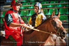 PALIO DI ASTI anno 2024 - 30 agosto 2024 piazza Alfieri Prove cavalli - fotografia di Vittorio Ubertone  https://www.400asa.photo - https:/www.www.saporidelpiemonte.net